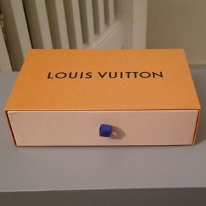 Louis Vuitton gift box wallet accessories scarf